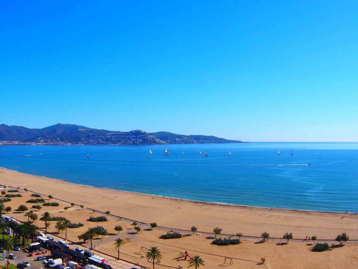 Holiday Home Requesens Canal Empuriabrava Ngoại thất bức ảnh