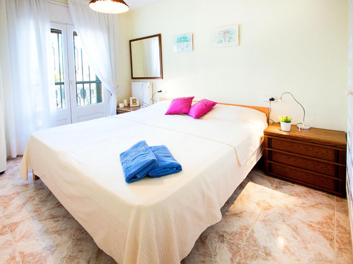 Holiday Home Requesens Canal Empuriabrava Ngoại thất bức ảnh